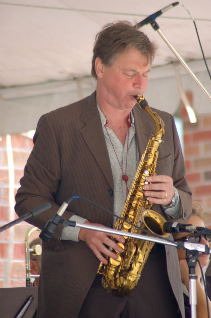 Darcy Hepner performs at the 2008 Brantford International Jazz Festival