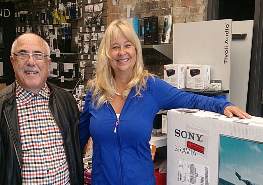 Frank DiFelice pictured with winner of Sony Bravia TV Rosanna Svirk